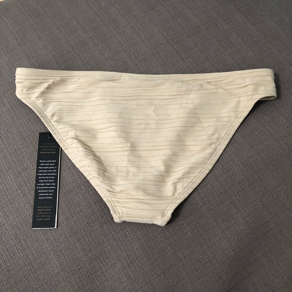 Vitamin A Neutra - bottom - Picture 2 of 2